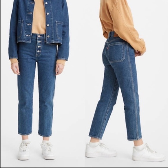 Levi’s Wedgie Straight Jeans - Picture 1 of 13
